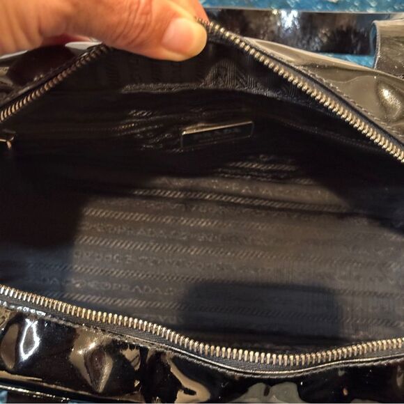 Prada Vintage Maroon Patent Leather Bag Authentic Logo Shoulder Purse Italy - Picture 6 of 16